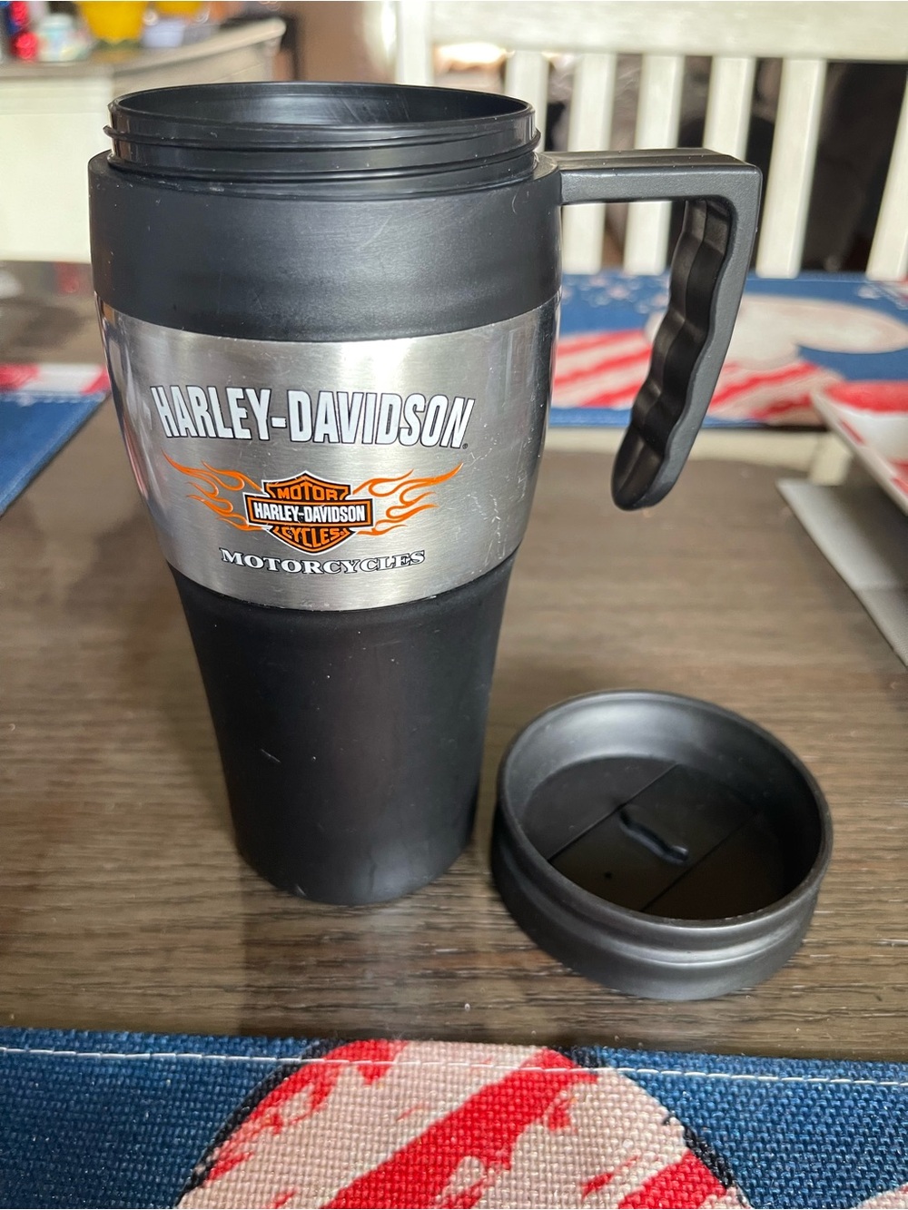 Harley-Davidson Black and Silver Travel Mug with Orange Logo - Picture 3 of 4